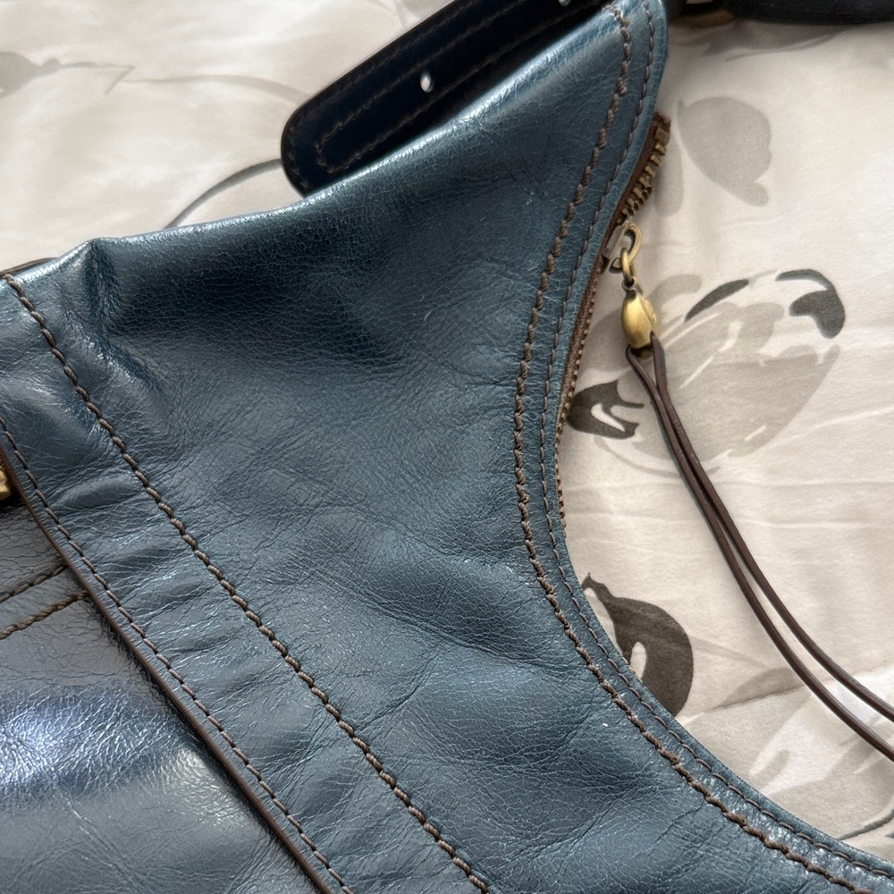 HOBO Teal Leather Shoulder Bag with Gold Hardware - Picture 6 of 9